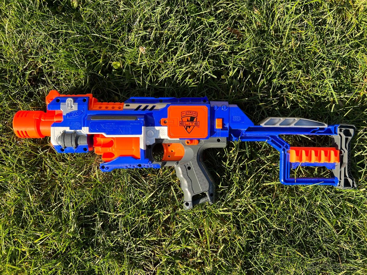 Hasbro Nerf Elite Stockade Blaster