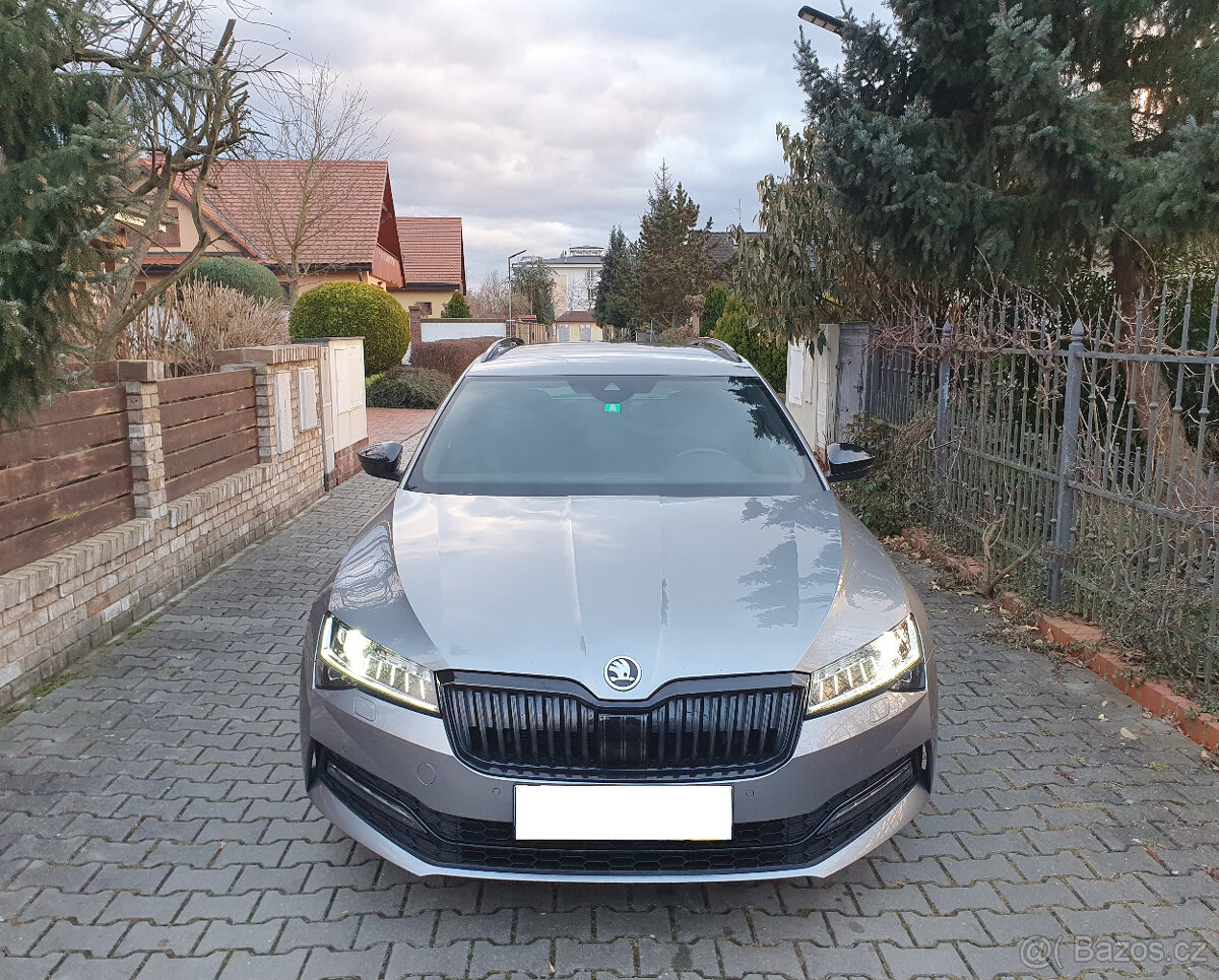 Škoda Superb 3 ACC-Kamera-4x4-Tažné-Matrix-ČR-DPH