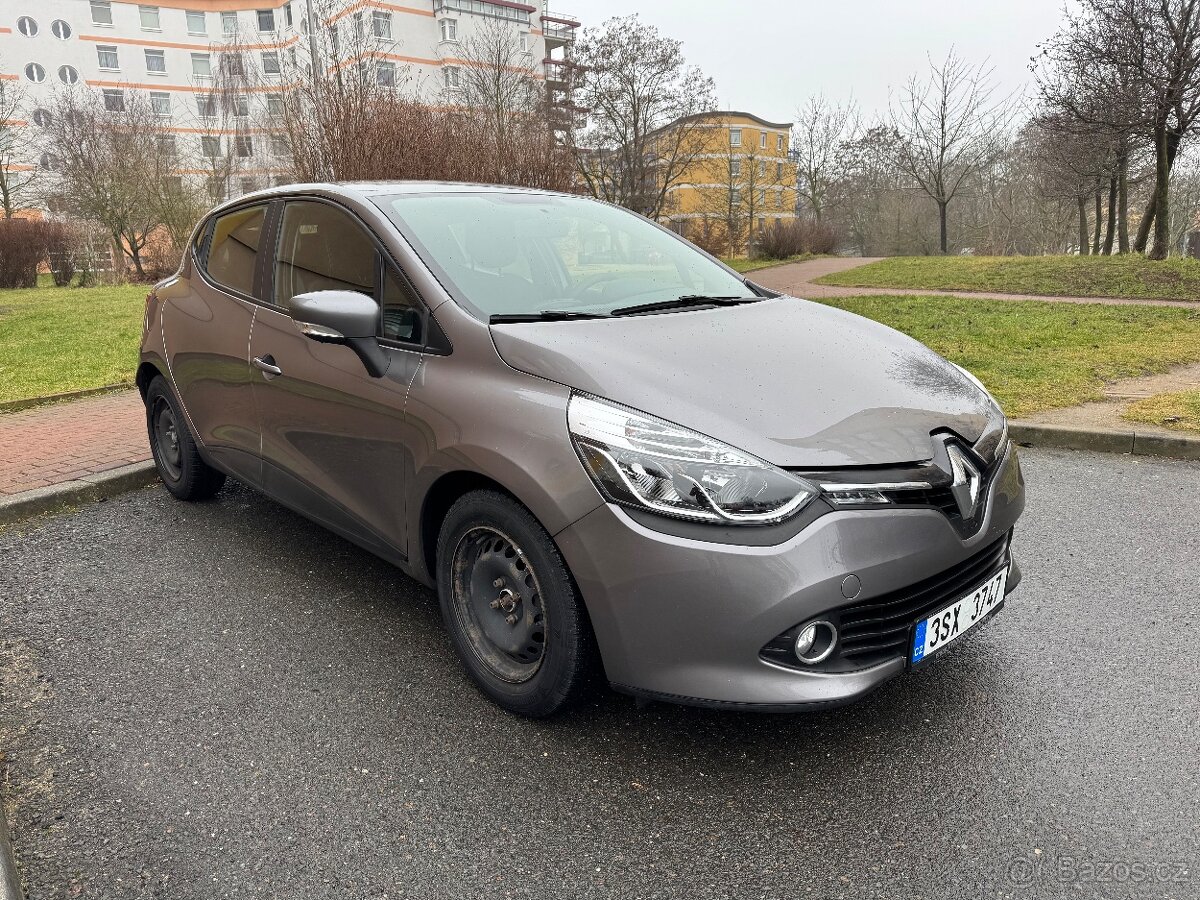 Renault Clio 1,2 16V 1,MAJ,ČR,90.tis km rok 10/2016 Praha