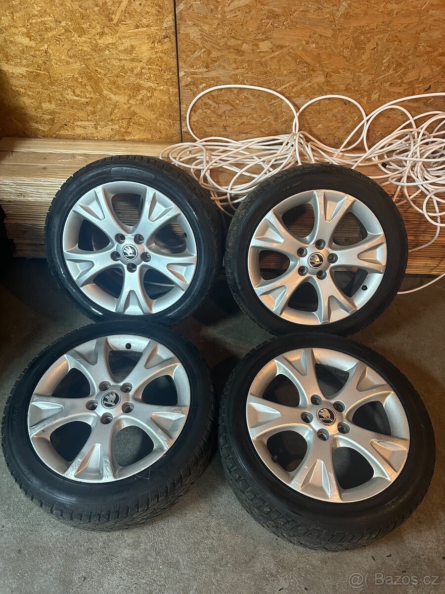 ALU Kola ŠKODA 5x112 R17 PALLAS Zimní pneu 225/45/17