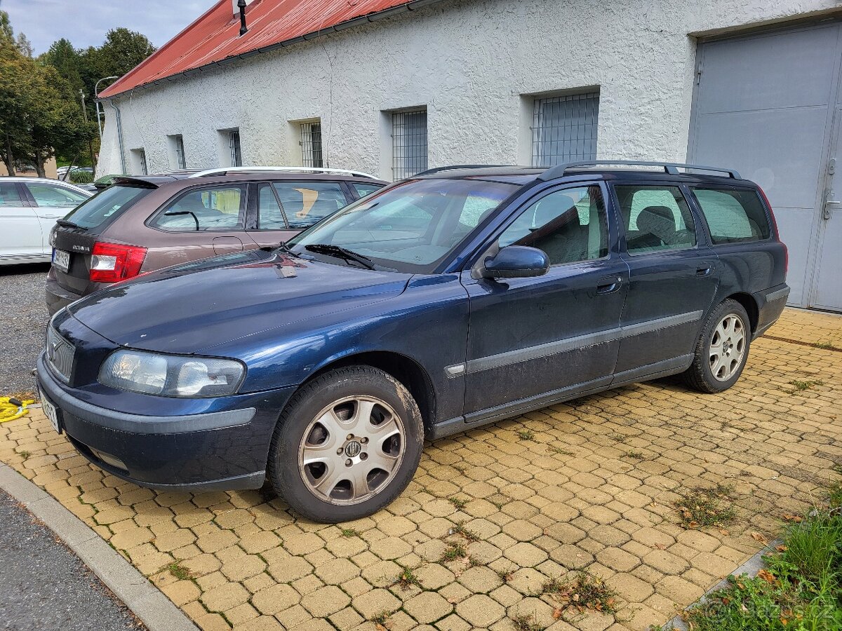 Volvo V 70 II