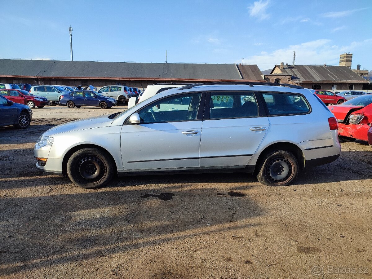 VW Passat Variant č. 22848