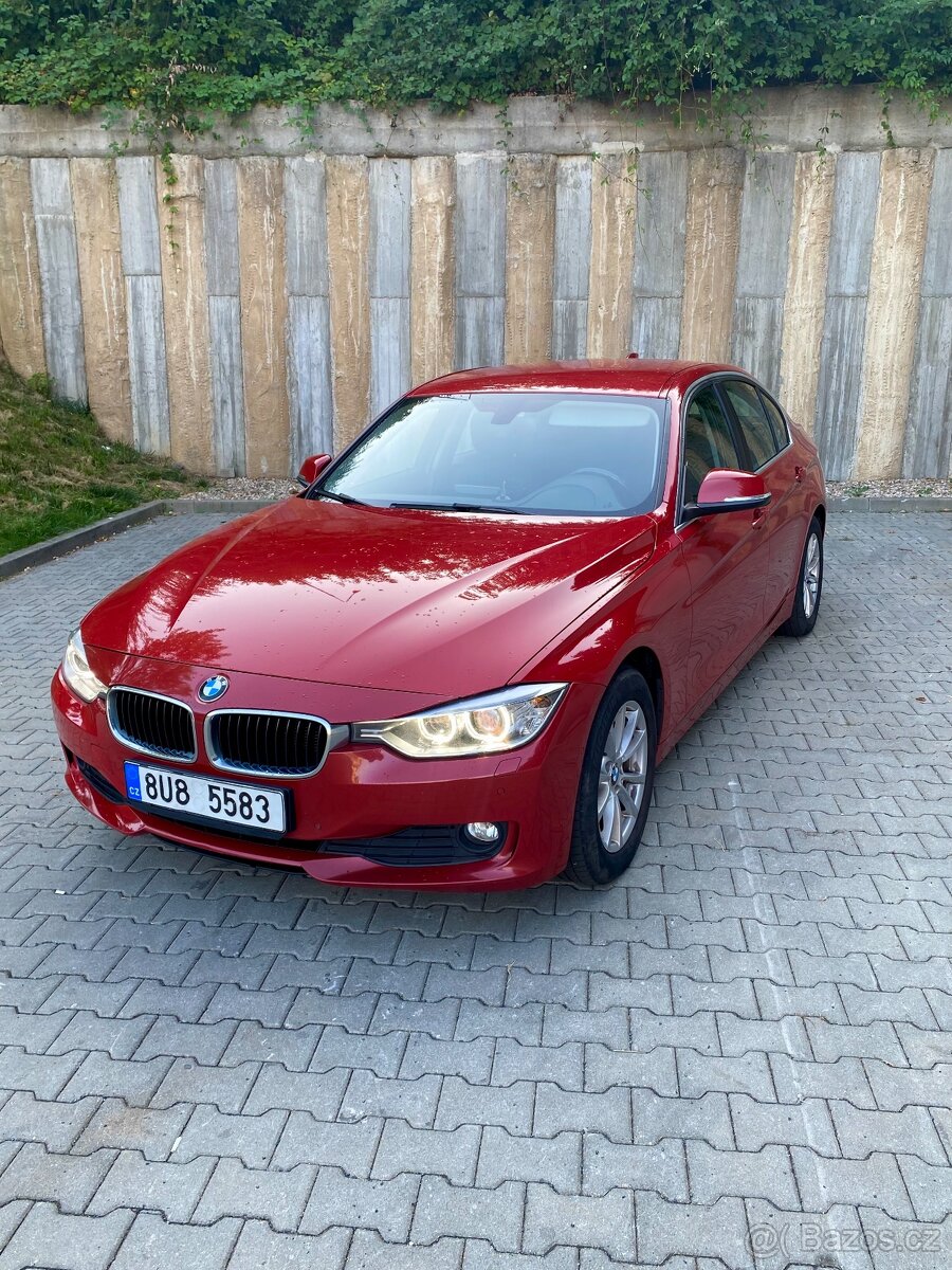 Bmw 3 f30 2.0d 135kw rv 2013 manuál 6st najeto 197tkm