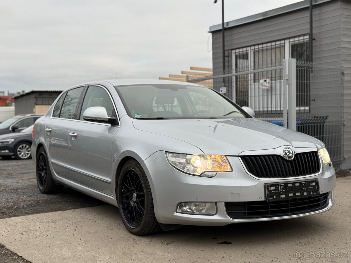 ŠKODA SUPERB 2.0 tdi DSG KŮŽE