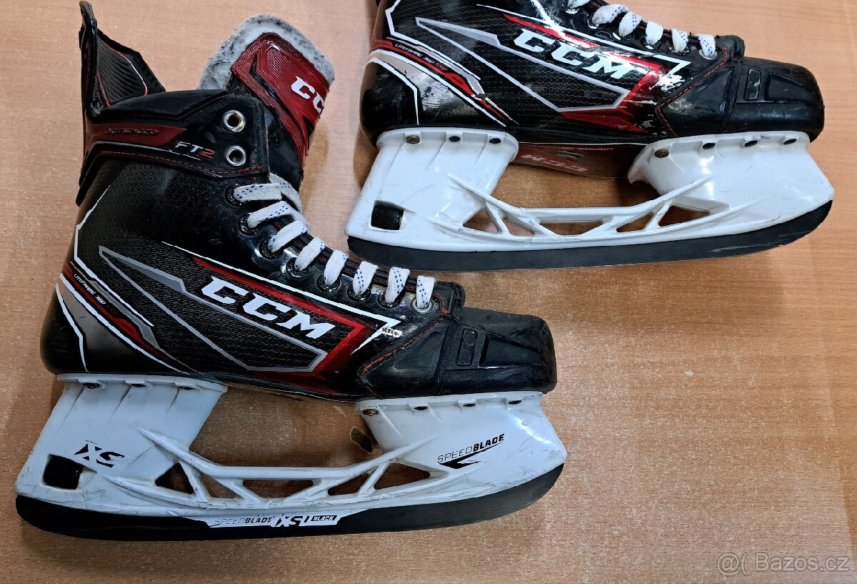 Brusle CCM JETSPEED FT2, vel:44D