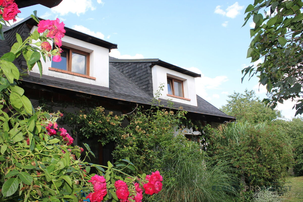 prodej rodinného domu Lázně Toušeň,1000m2 pozemek, Toušeň, P