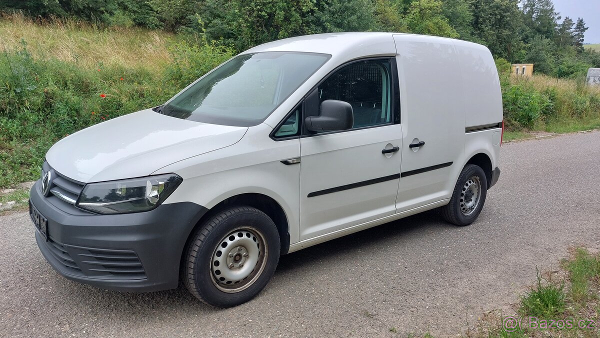 Volkswagen caddy 2.0 tdi 75kw 2x šoupačky