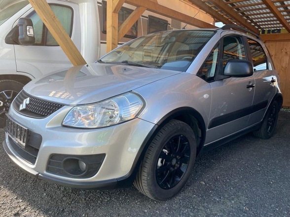 Suzuki SX4 1,6i