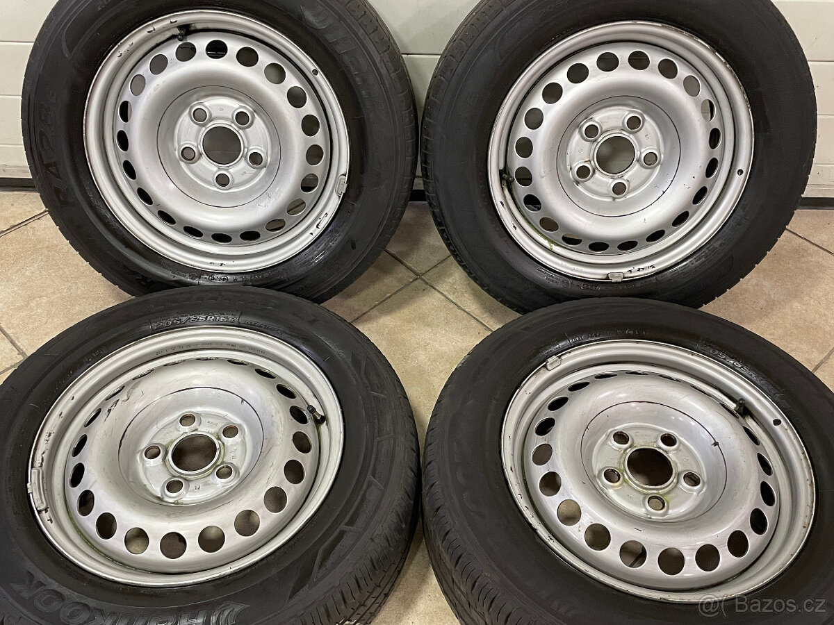 Kompletní sada 5x120 Volkswagen T5 T6 205/65 R16C letní