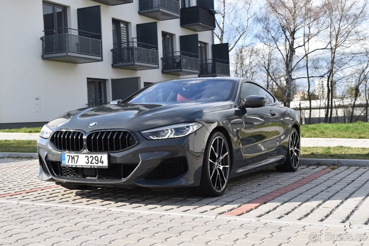 BMW 850i/390kw/v8/Čr/99tkm/top stav/mpaket/xdrive