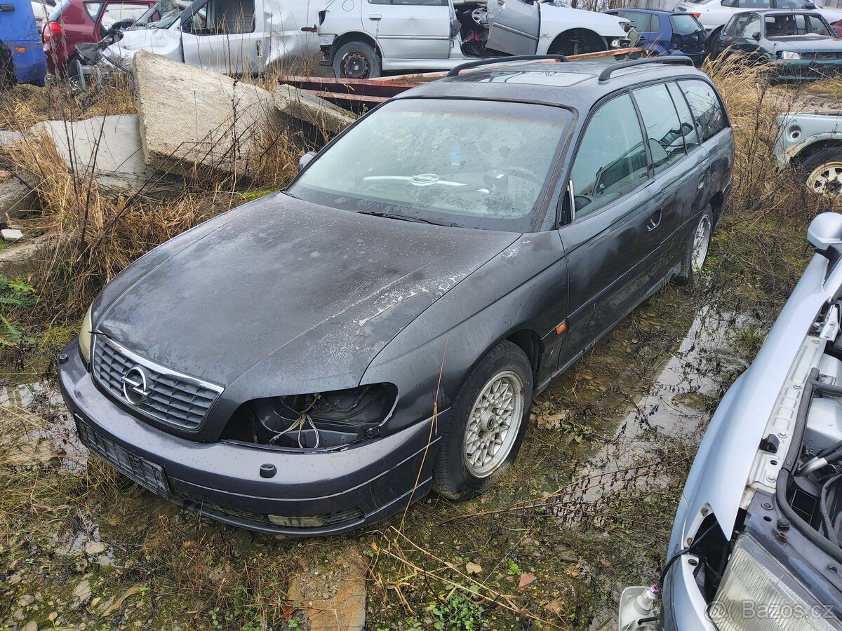 Opel Omega B COMBI 1999 benzin - DILY z VOZů