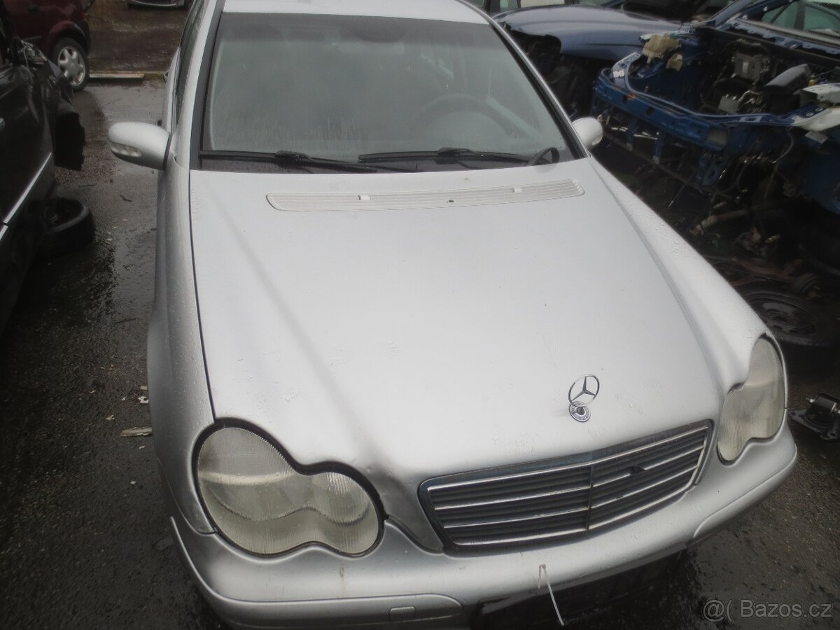 Mercedes c cecko rok,2003, 1.8 benzin,105 kw,kod motoru 2719