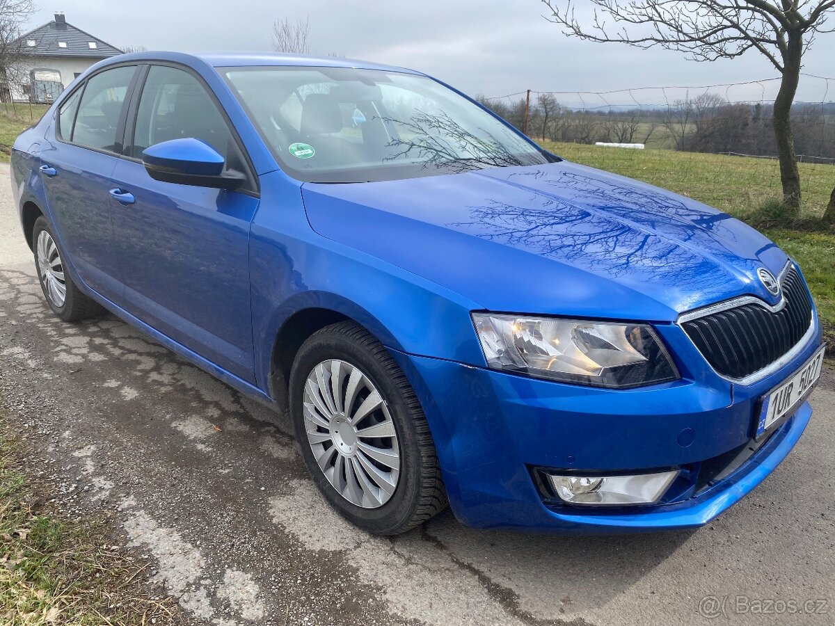 Škoda Octavia III 1.6 TDi 77 KW kup ČR  10/2015 152 tis. KM