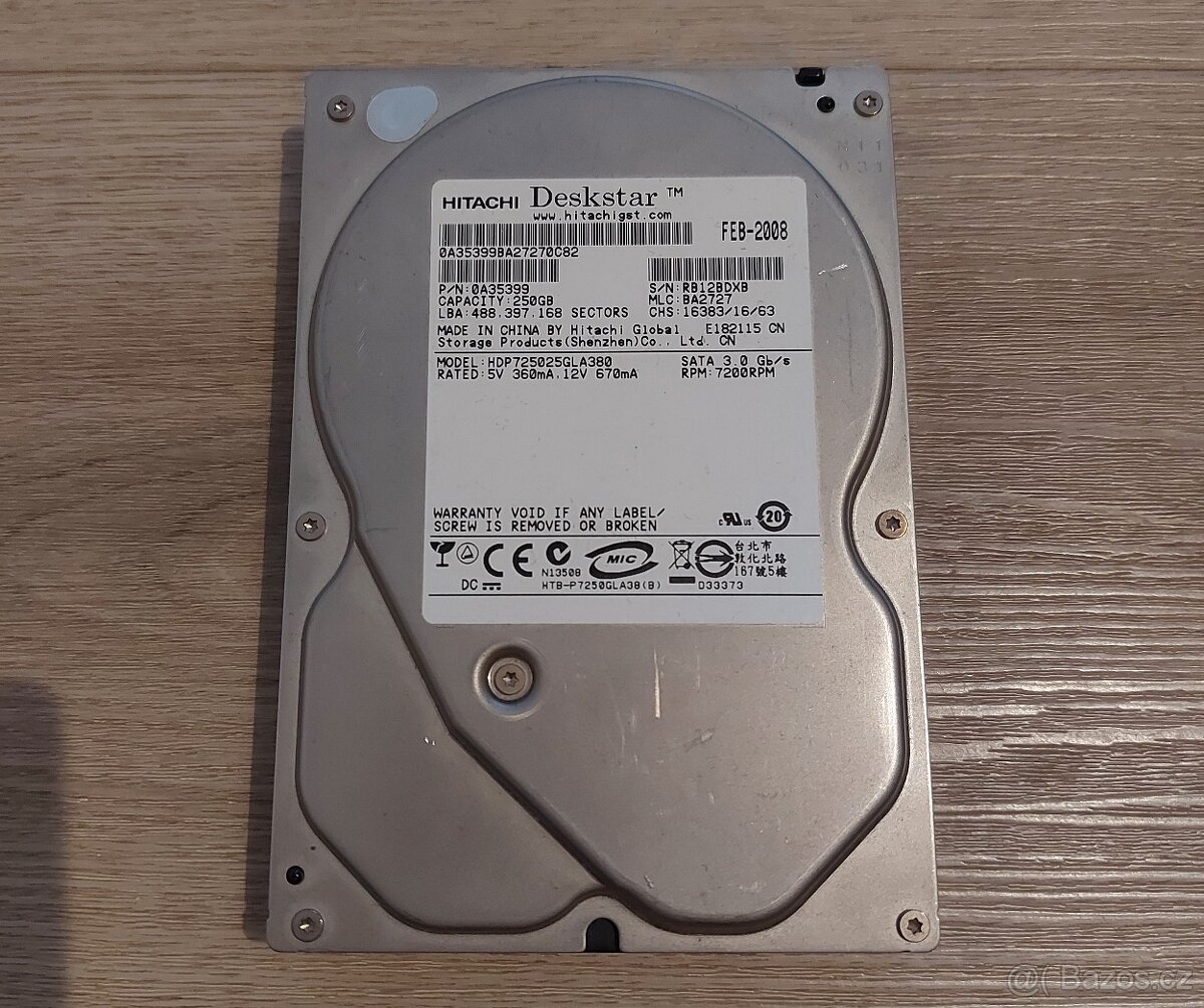 HDD HITACHI 250 GB, FUNKČNÍ, POUŽITÝ