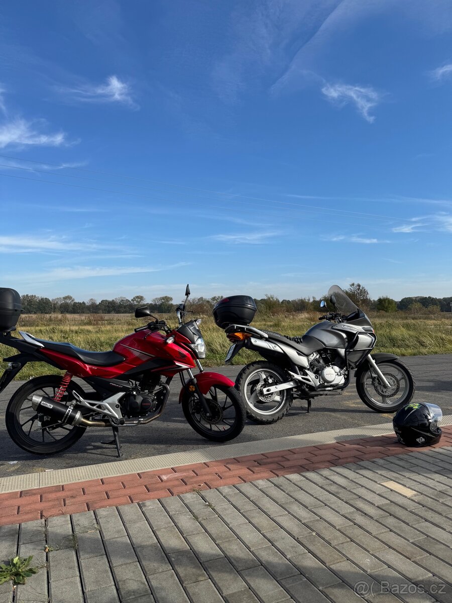 Honda cb125f