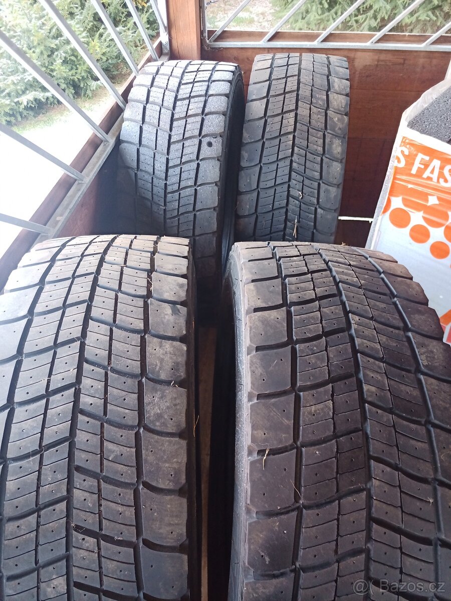 Nákladní pneu Michelin 315/60 R22.5