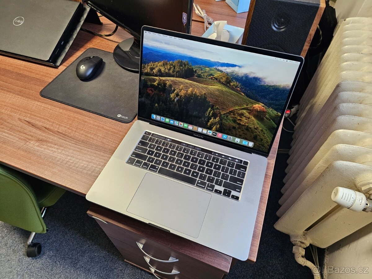 MacBook Pro 16 Space Gray