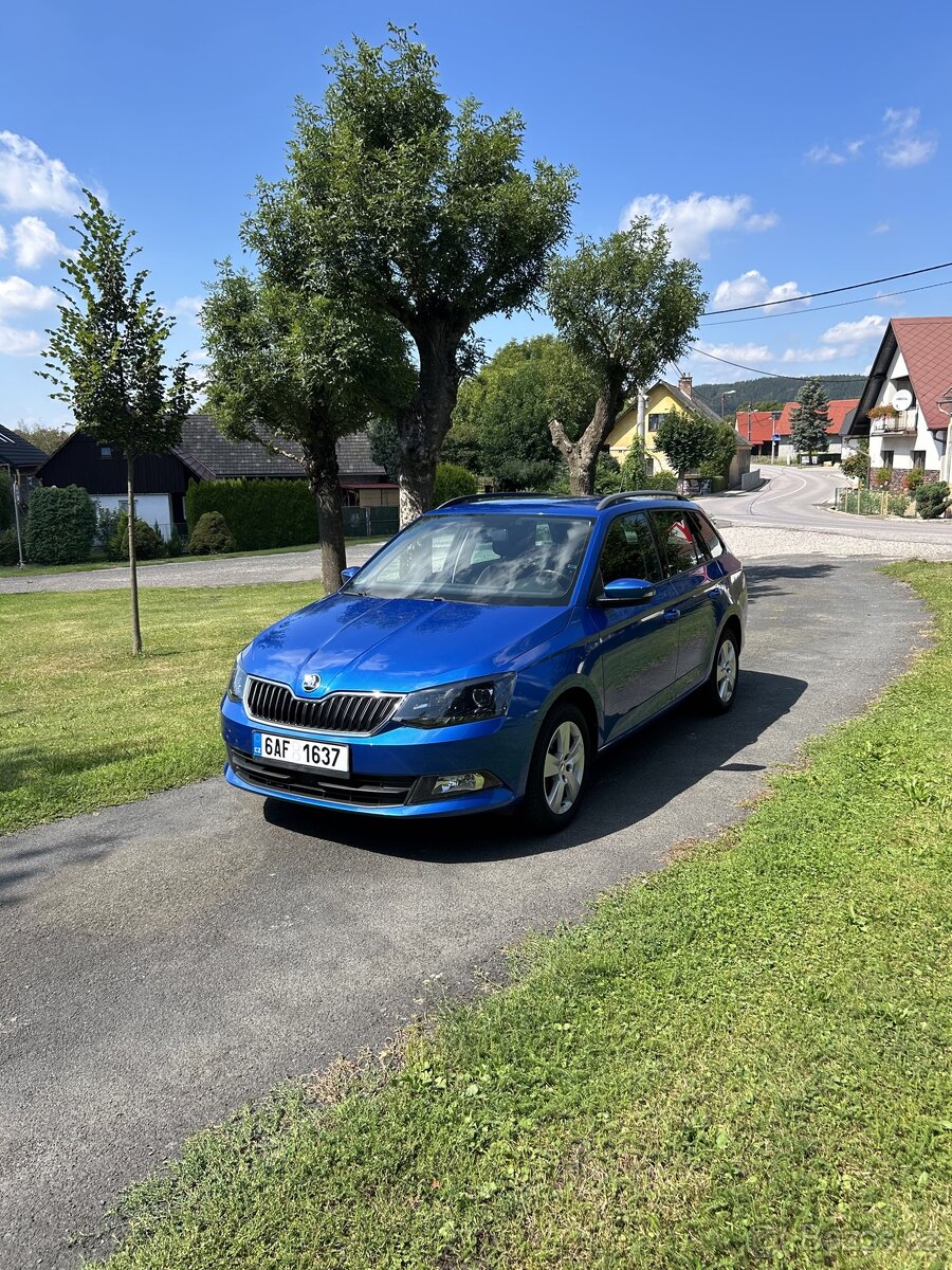 Škoda fabia combi 1.2 tsi 81kw r.v 2017 99tis km klima ČR