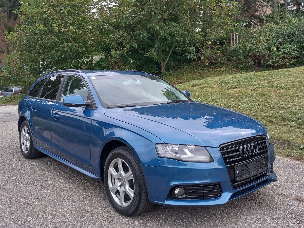 Audi A4 2.0tdi 105kw,Manuál,Tažné,Dig.klima,Alu, Nová T.K