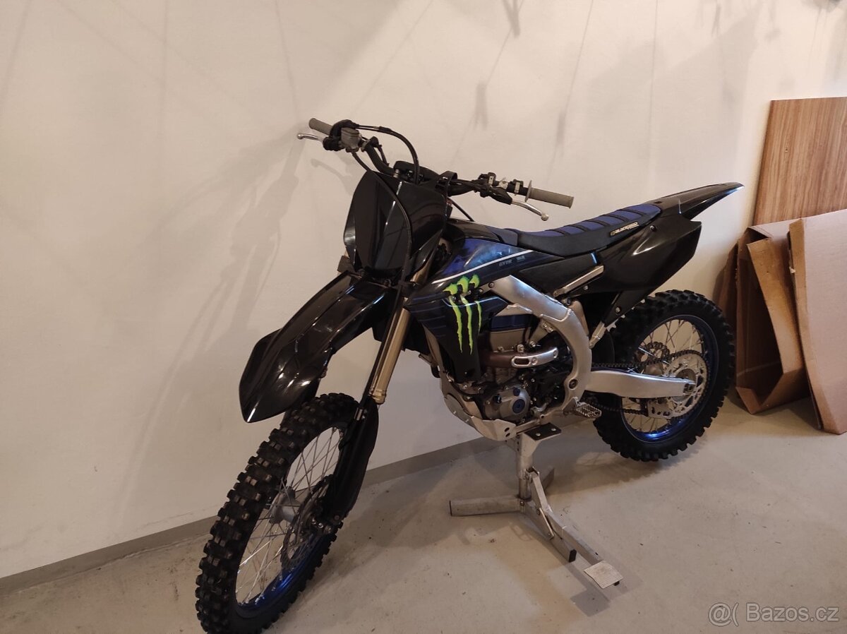 YAMAHA YZF450