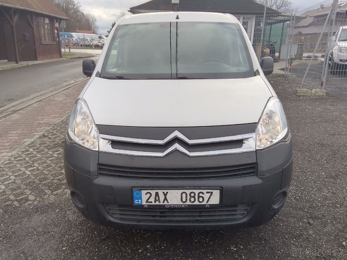 Citroën Berlingo 1,6 diesel 3 místa, výklopná střecha 2012