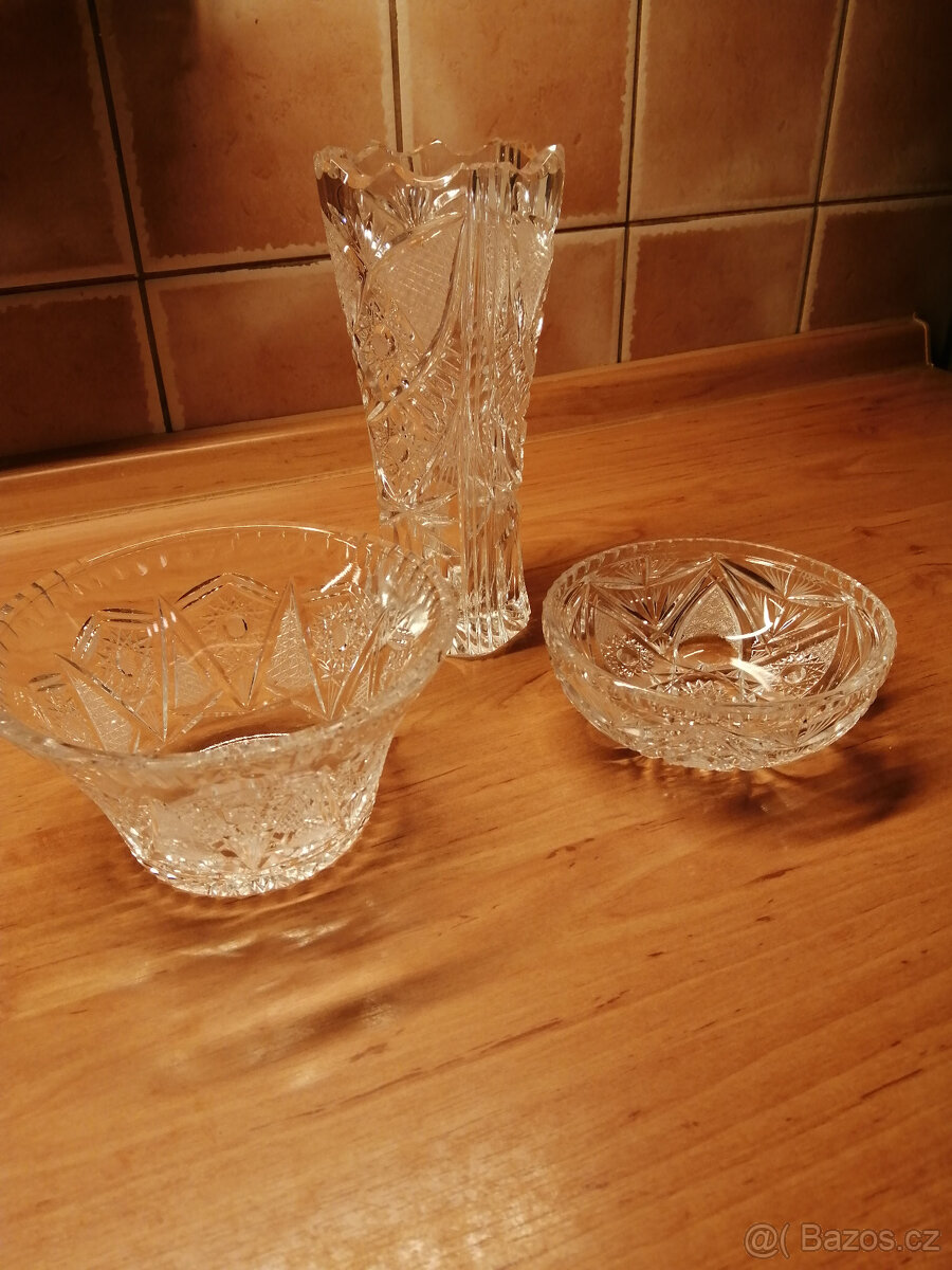 Křišťálová broušená váza a misky- Bohemia Krystal