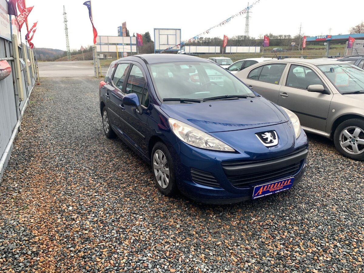 PEUGEOT 207 1.4 SW 8V URBAN 1 majitel