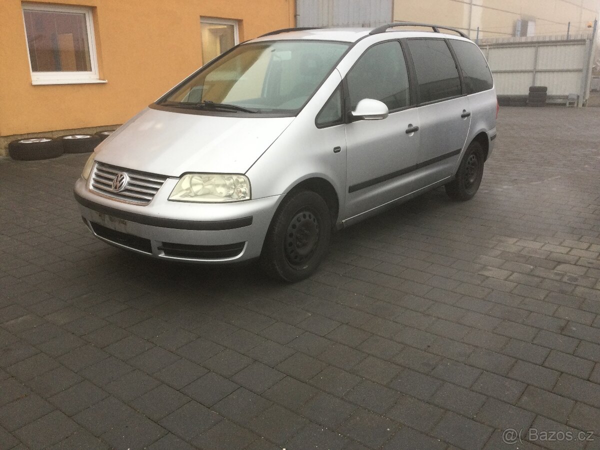 VW Sharan RV 2001 Nahradní díly