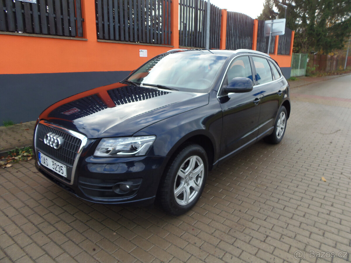 Audi Q5 3.0 TDi Quattro tažné 2T k CZ