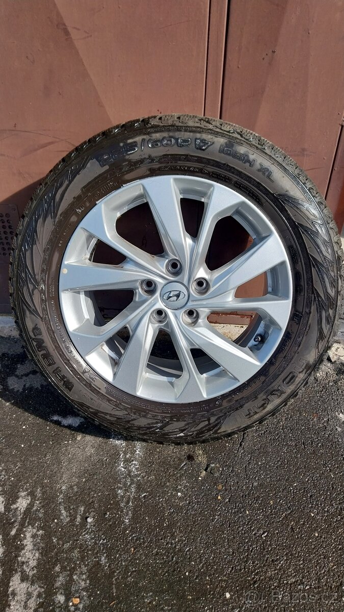 Prodám zimní sadu pneumatik 225/60 R17