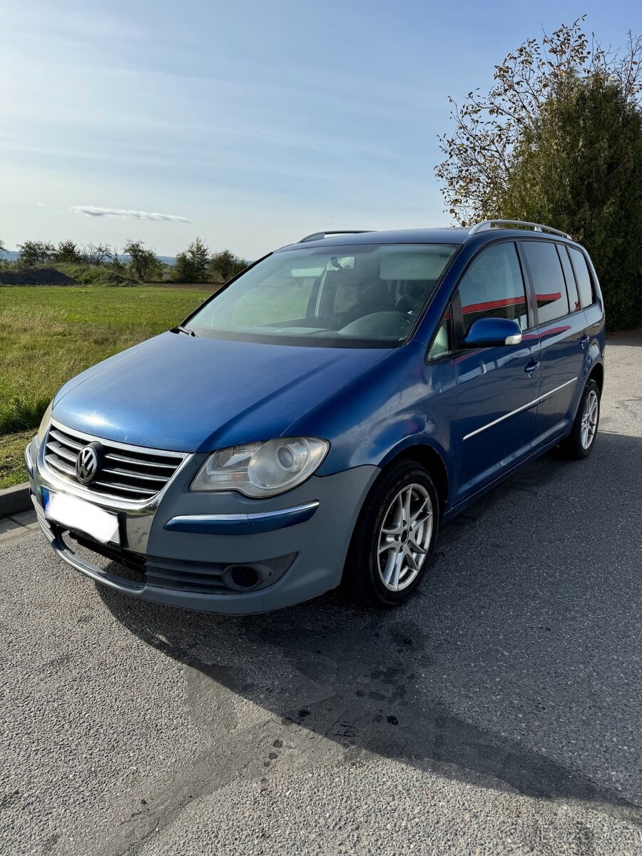 Prodam VW Touran facelift 2.0 tdi 103kw