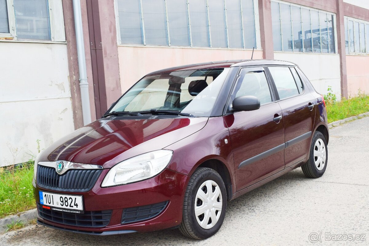 ŠKODA FABIA II 1.2 i/Active Magic/TAŽNÉ/2012 FACELIFT/ČR/