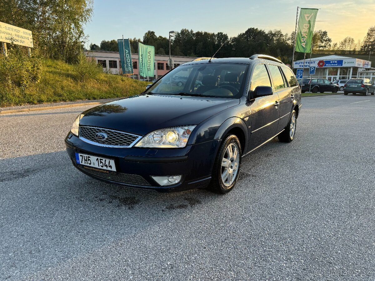 Ford Mondeo MKIII GHIA 3.0 V6 kombi 150kW