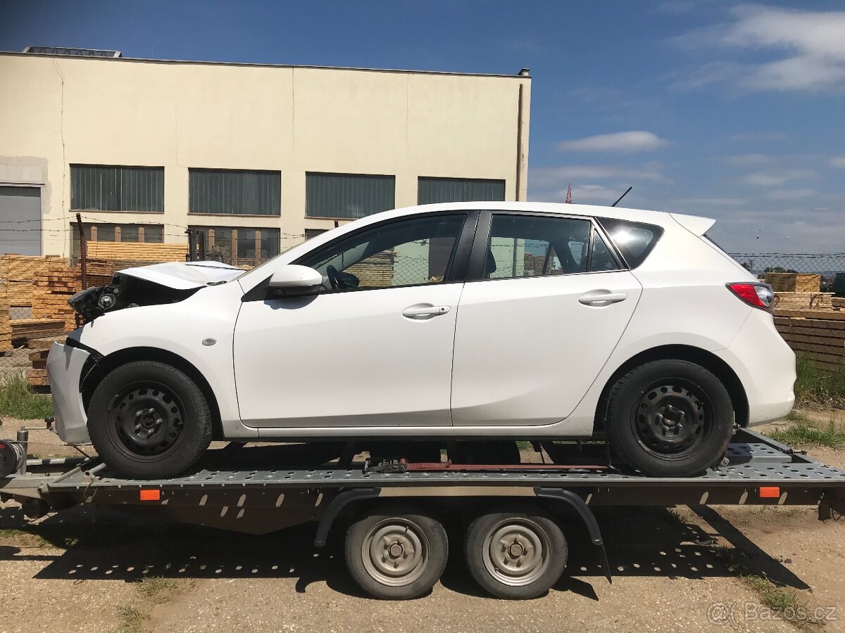 Mazda 3 1.6, r.v.2012 náhradní díly