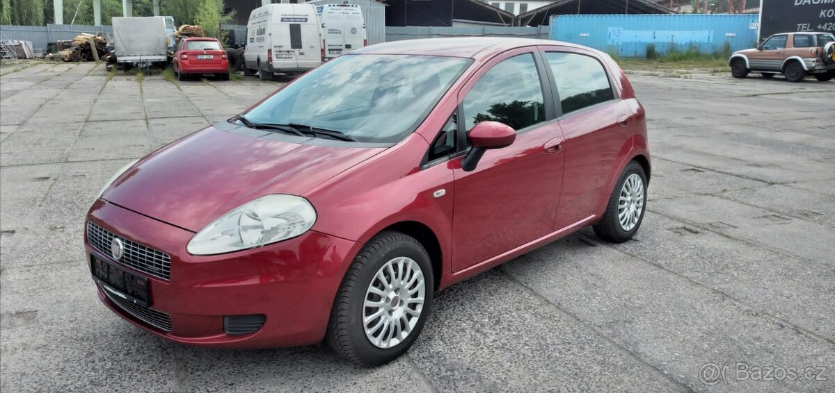 Fiat Grande Punto Dinamic 1,4i 70 kw 2009 klima