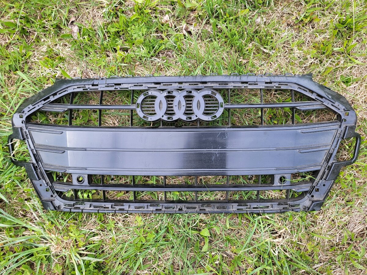 Audi A4 B9 maska