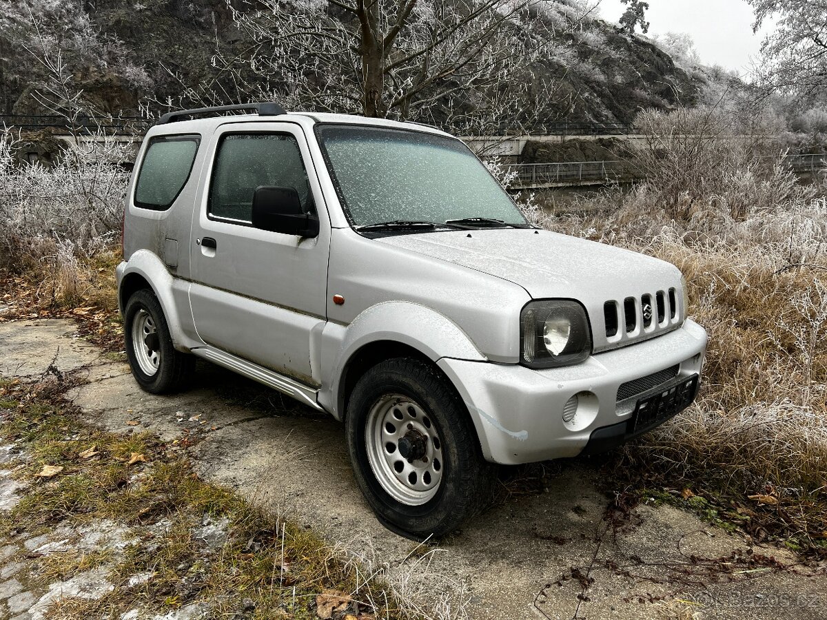 SUZUKI JIMNY 1.3 BENZÍN / 4x4