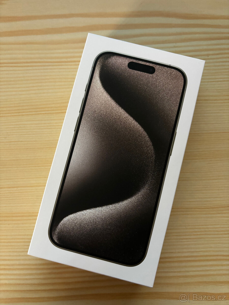 Apple iPhone 15 Pro 128GB - přírodní titan