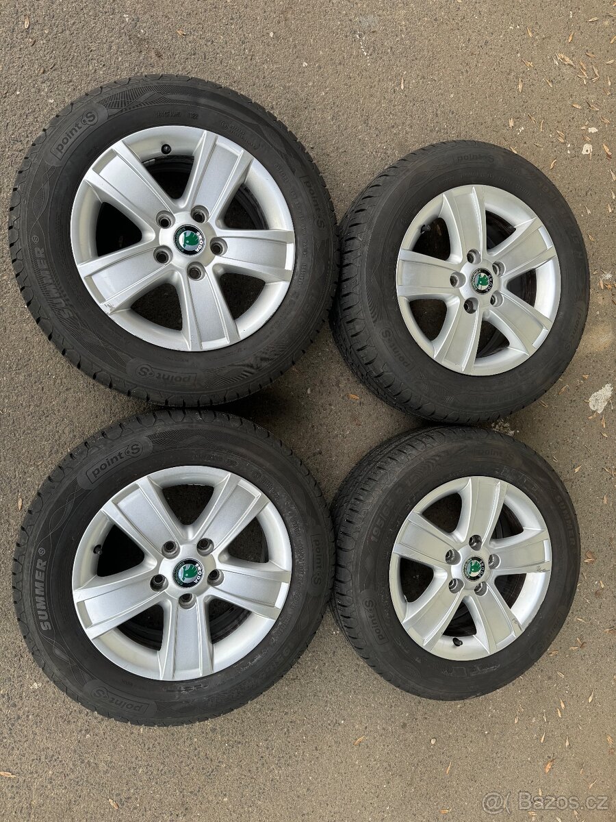 Sada alu kol Škoda 5x112 letní pneu 195/65 R15 PointS