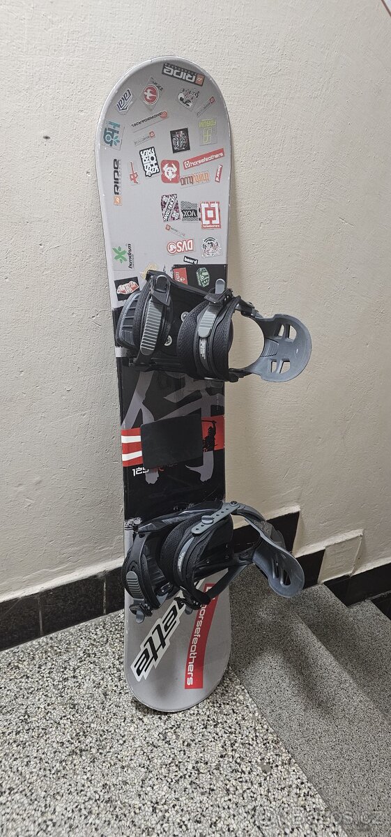 Snowboard dětský 125