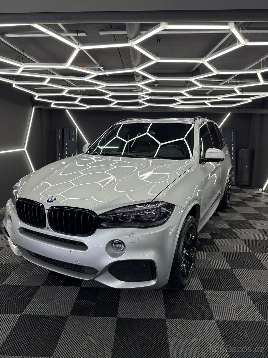 Bmw x5 F15 3.0d m-paket