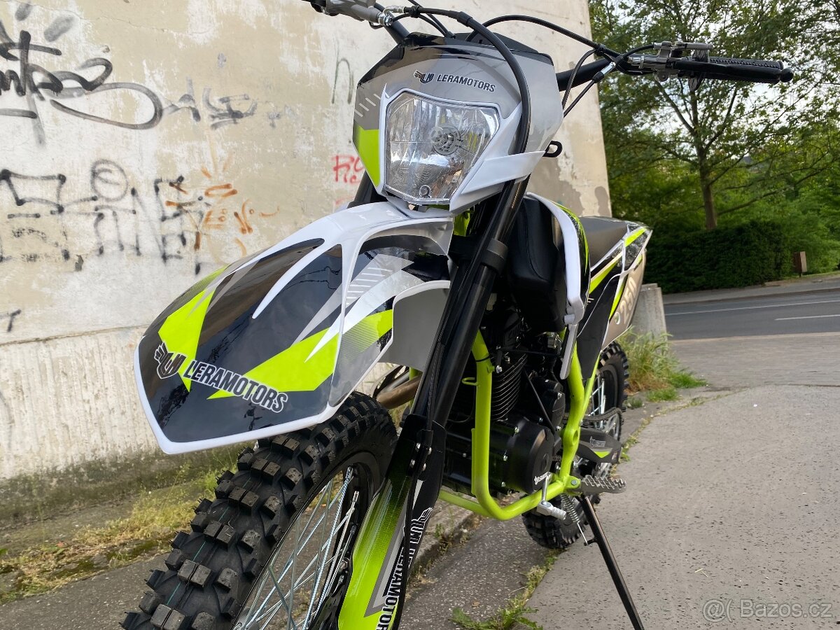 Dirtbike 250ccm 14,5 kW 21/18 - možnost splátek