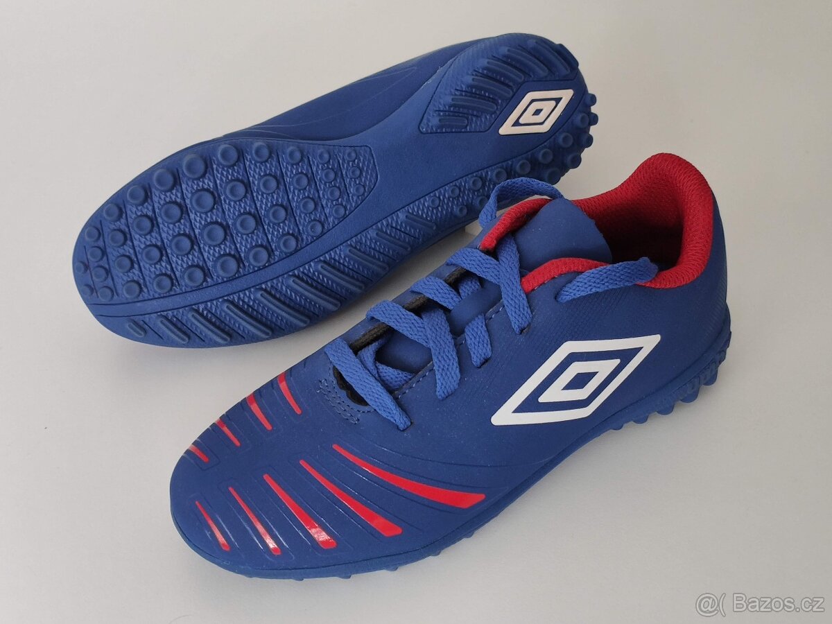 Turf kopačky Umbro EU 32 NOVÉ 