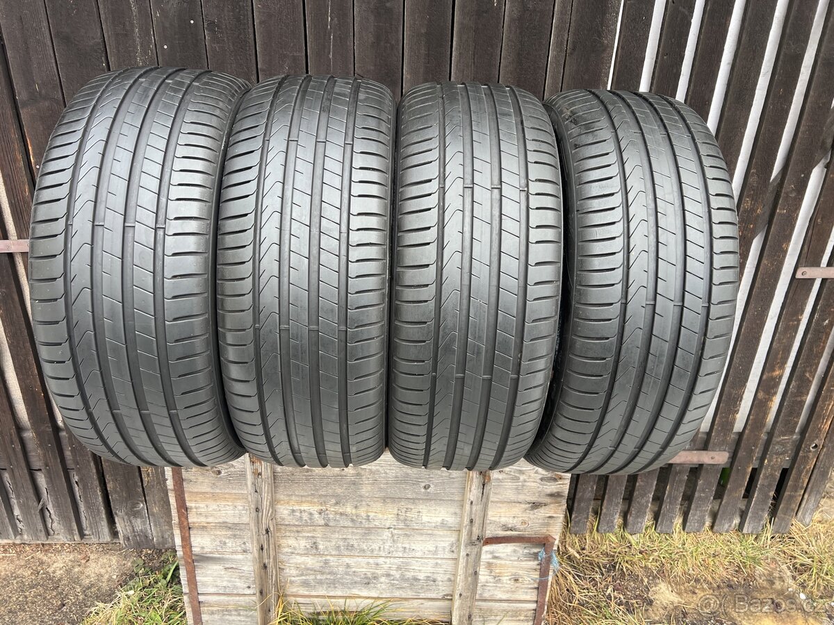 255/45 R19 100V letní sada Pirelli