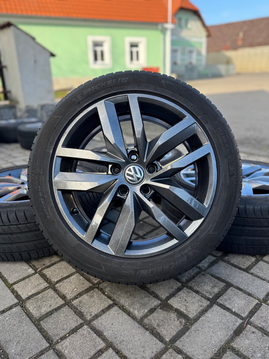 ORIGINÁL Alu Volkswagen Madrid R17, 5x112 - TOP STAV