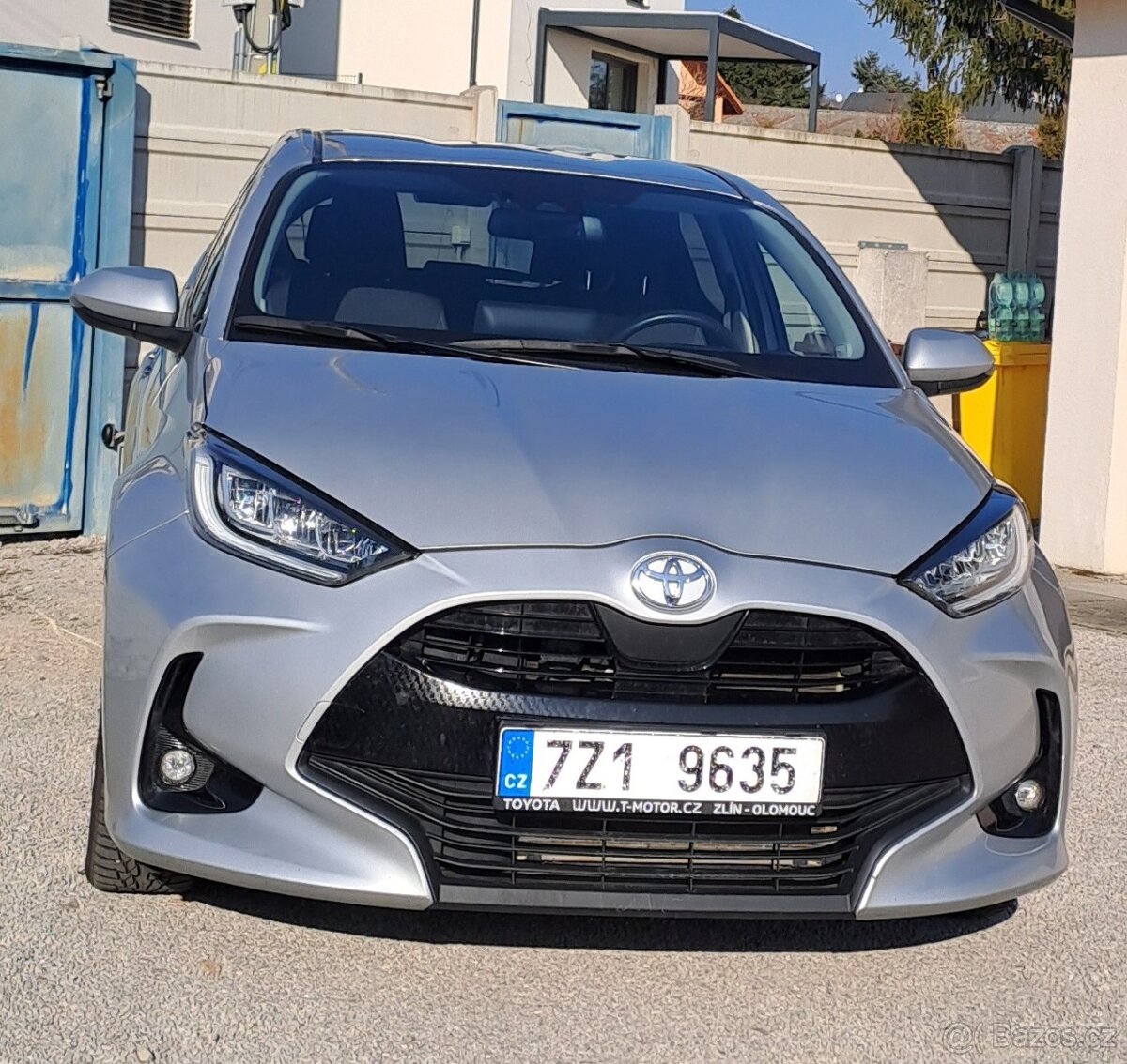 Toyota Yaris, nejvyšší výbava, 125 k, 2x elektrony, Vizovice