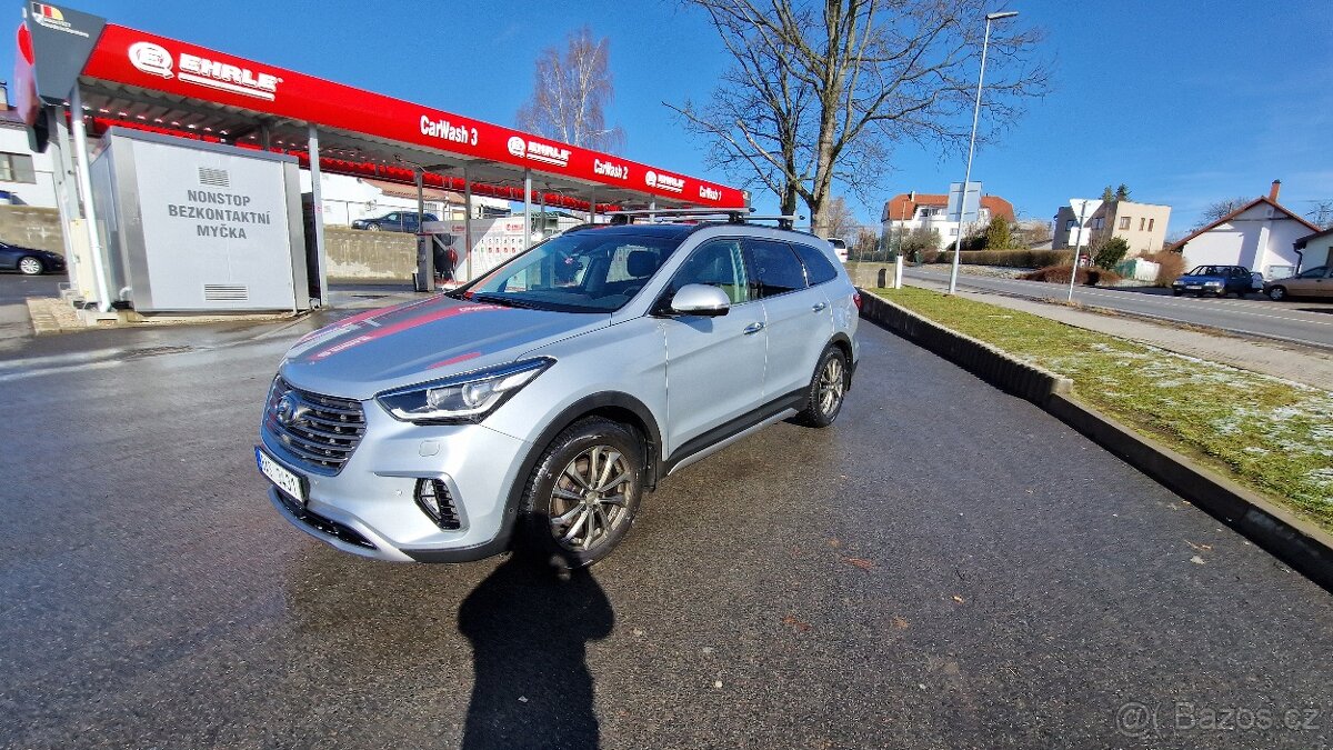 Hyundai Grand Santa Fe, Hyundai Grand Santa Fe, Executiv