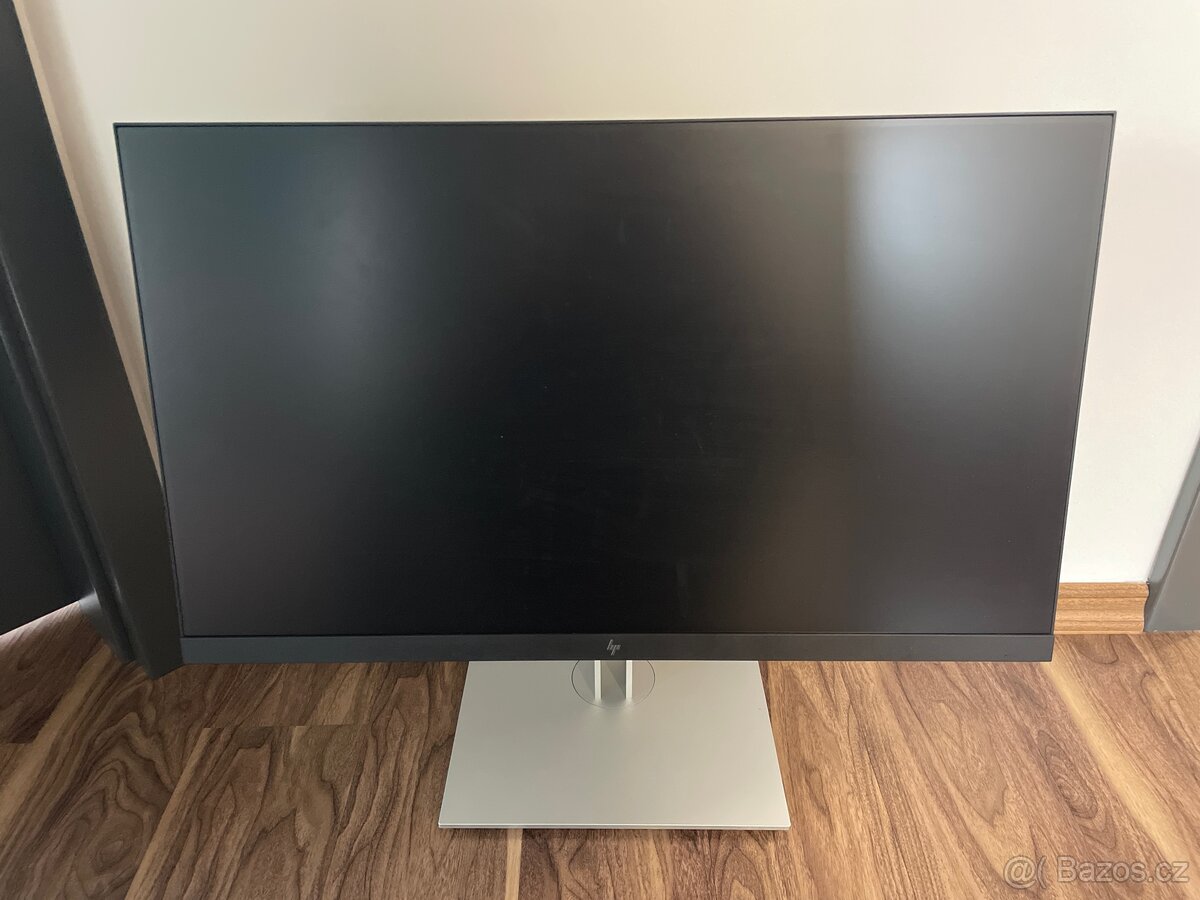 HP 27” monitor - plně funkční