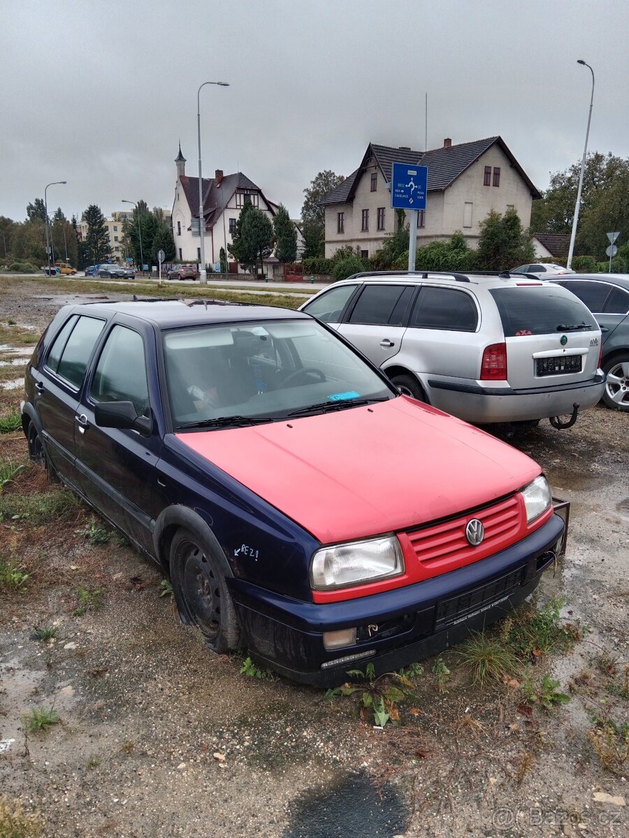 Volkswagen Golf,GT SPECIÁL 1.6i