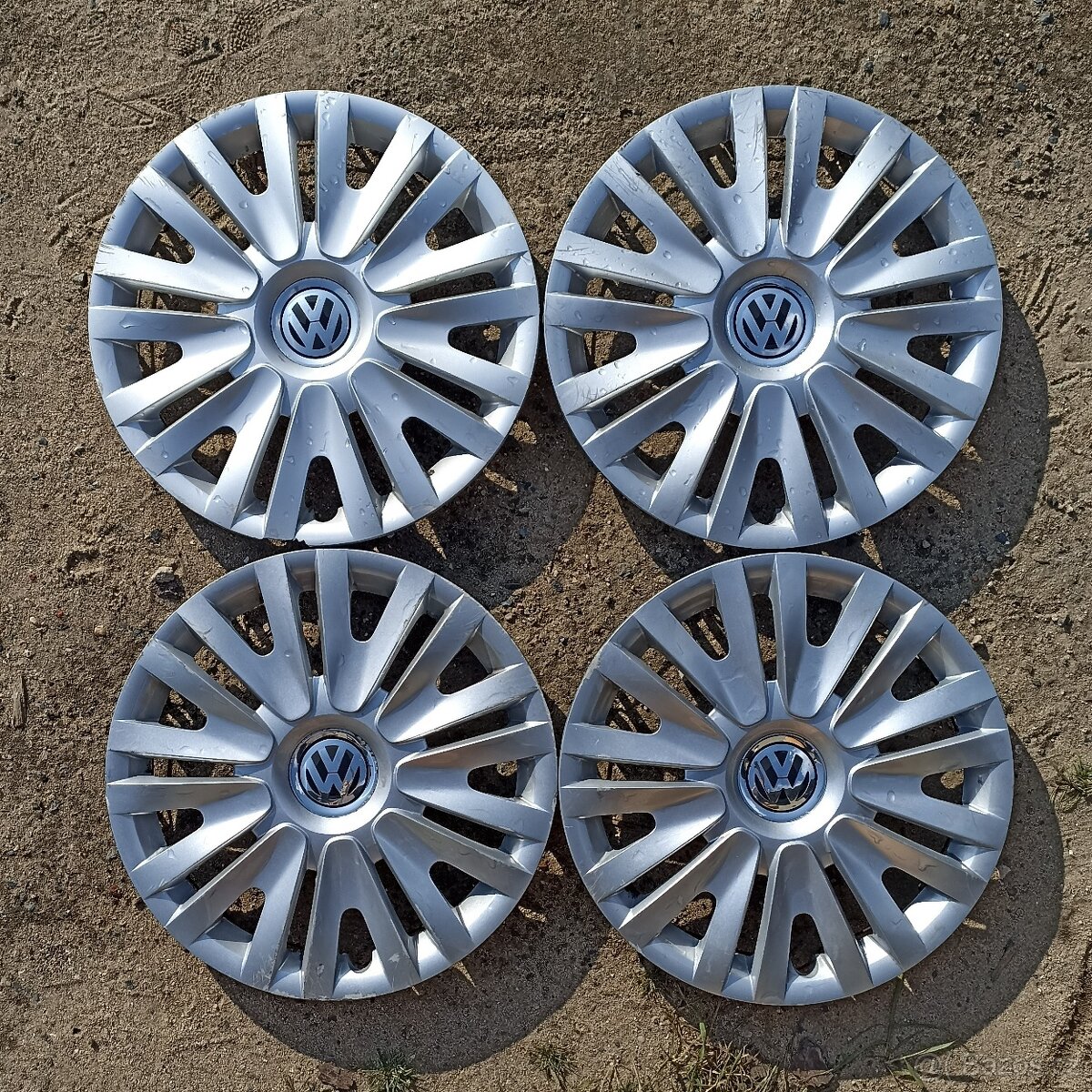 origo poklice Volkswagen 16" č034